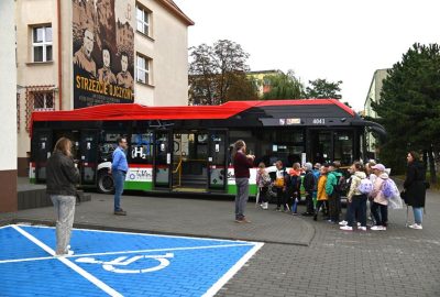 lekcja w autobusie